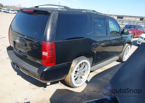 2009 Chevrolet Tahoe Lt2 из США, поврежденный, VIN 1GNFC23059R102936